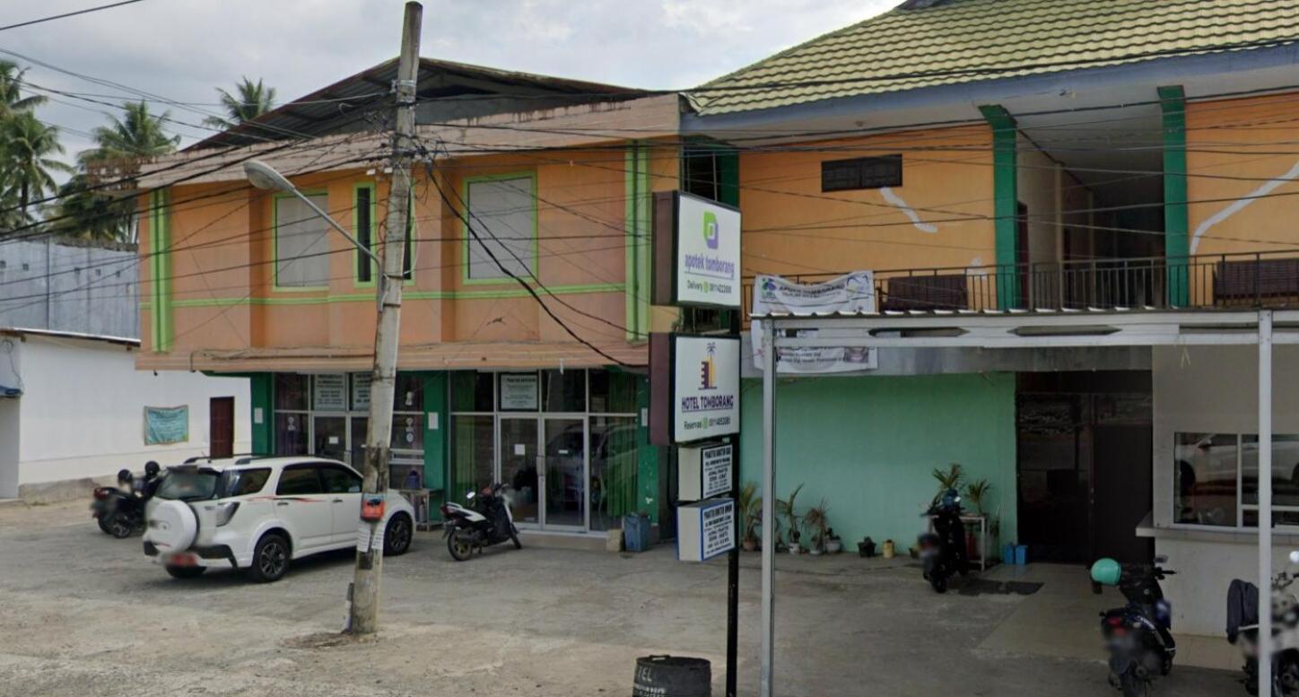 Oyo 93411 Syariah Hotel Tomborang Karema Eksteriør billede